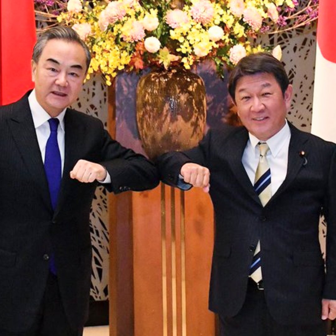 茂木敏光氏は外務大臣は辞任すべきでしょうか？