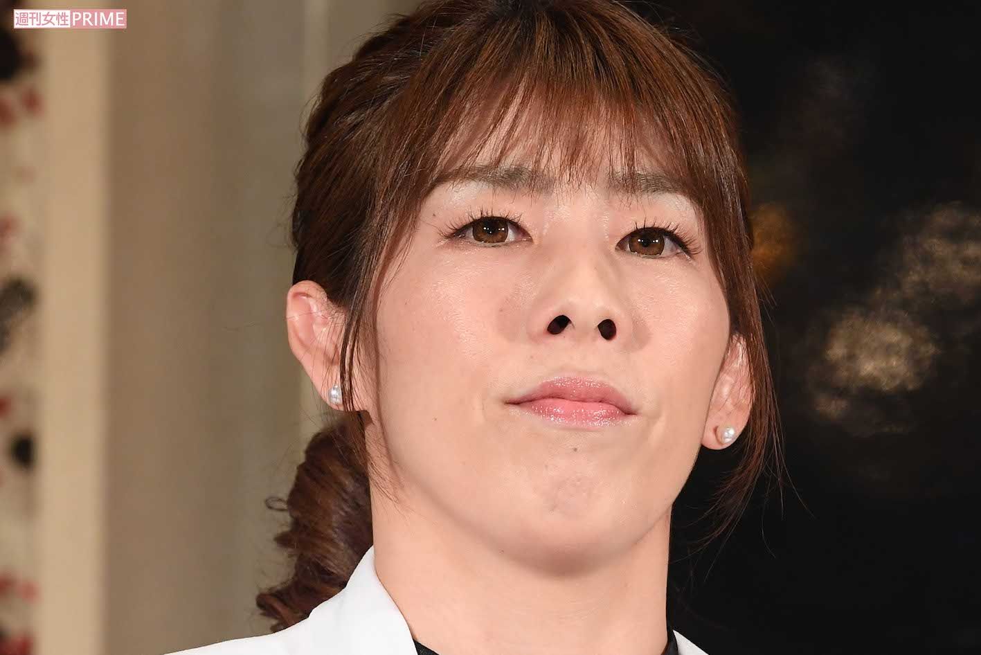 吉田沙保里　実家のレスリング教室で「6歳児失神」の“体罰”報道、当事者の兄だけでなく「母親もヤバい」背景に“自己中発言”と“サオリ神格化”地元の異常な構図 | 週刊女性PRIME