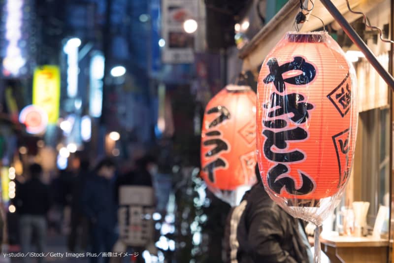 飲み会での割り勘、よく飲む人は多めに払うべき？