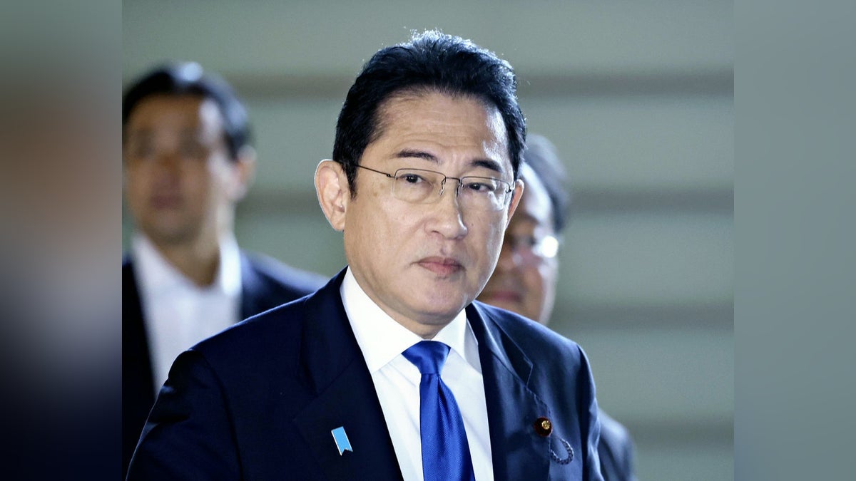 岸田首相、「期限付き」所得税減税を検討する意向…与党税調会長らにきょう指示へ