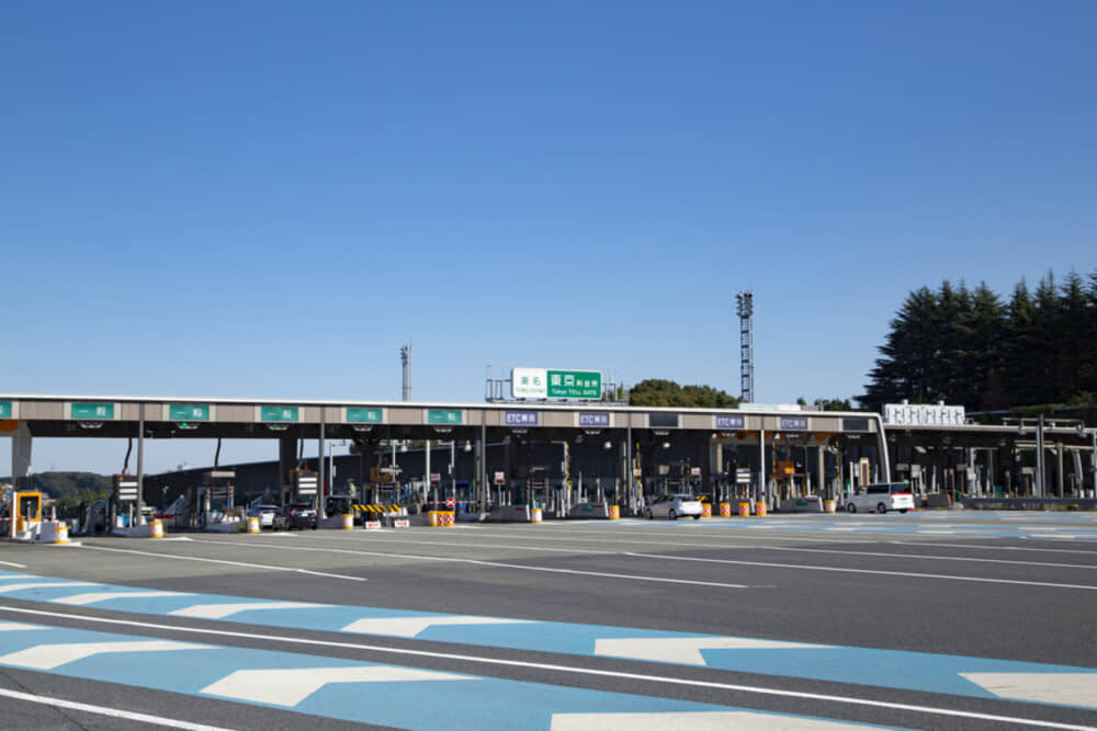 高速道路の「出口」を間違えた…！でも通り過ぎた分の「お金が返ってくる」って本当？ | その他暮らし | ファイナンシャルフィールド