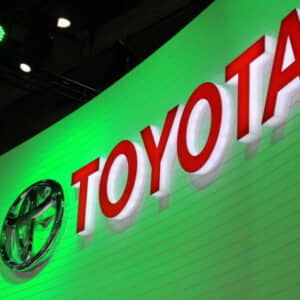トヨタ、自己株式取得１兆円で株主還元大盤振る舞い！新ＮＩＳＡ資金獲得狙い…<sp