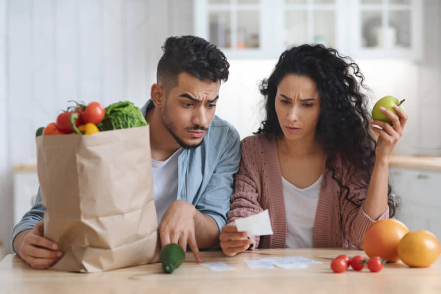 【4人家族の場合】1ヶ月の食費はいくらくらいが目安ですか？