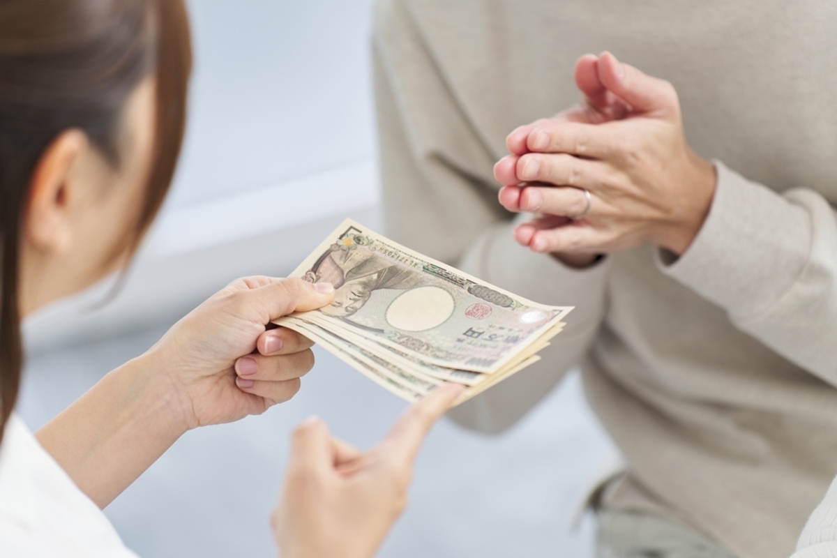 節約のために夫のお小遣いを「3万円」から「1万円」にしたい…減らしすぎでしょうか？（ファイナンシャルフィールド） - Yahoo!ニュース