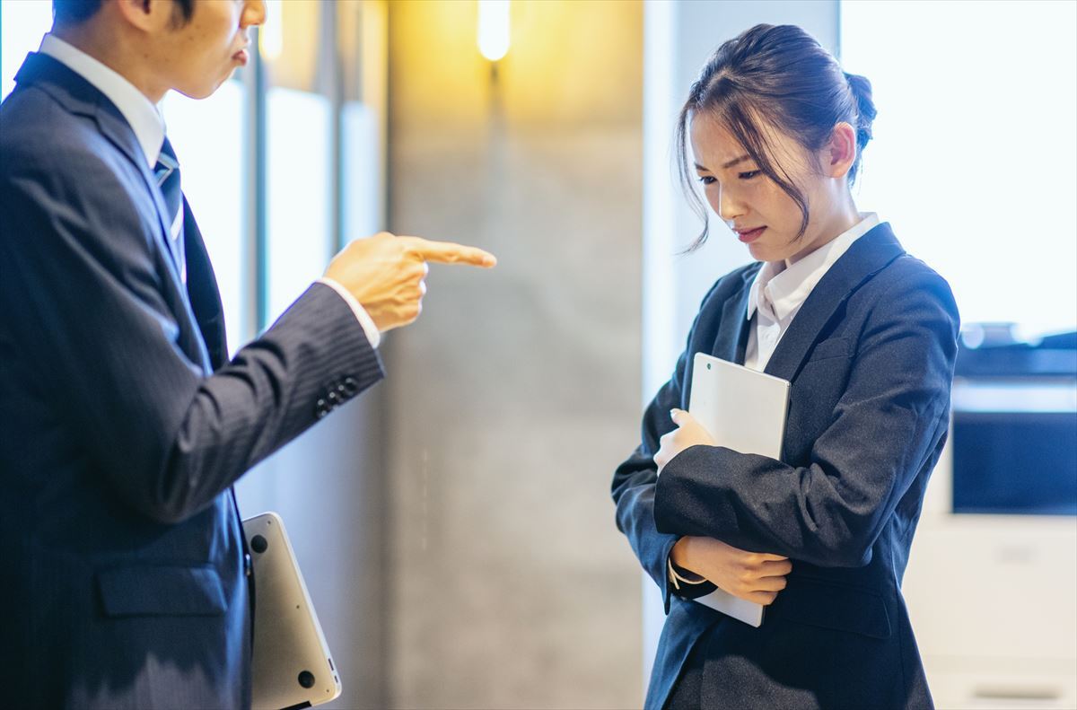 社会人の男女500人が回答「上司と合わないと感じた瞬間」ランキング！　2位「感情的になる」…1位は？（オトナンサー） - Yahoo!ニュース