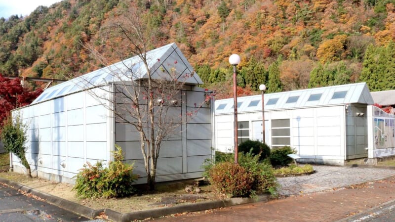 石川の「1億円のトイレ」撤去へ