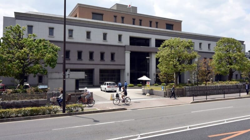 お父さん返せ 王将公判で女性叫ぶ