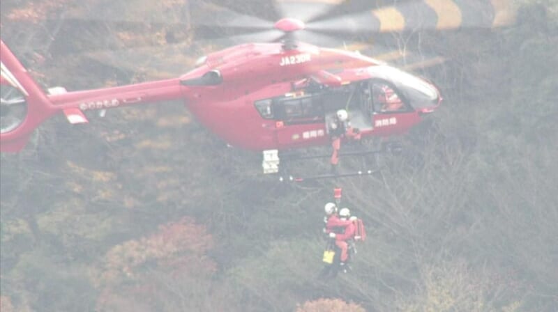 小型機墜落 3人発見も死亡確認