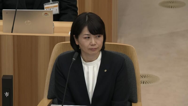 ホテル問題巡り 前橋市長が辞職