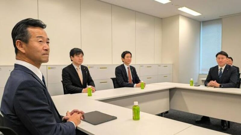 給付付き税額控除 協議で隔たり