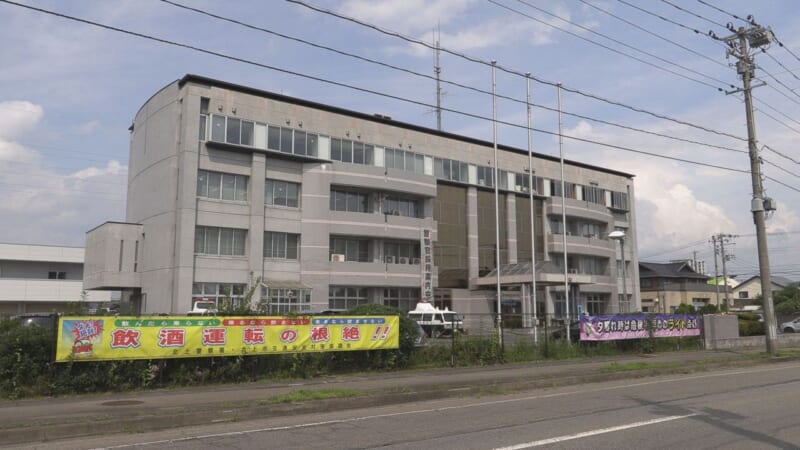 刃物で男性刺した疑い 15歳を逮捕