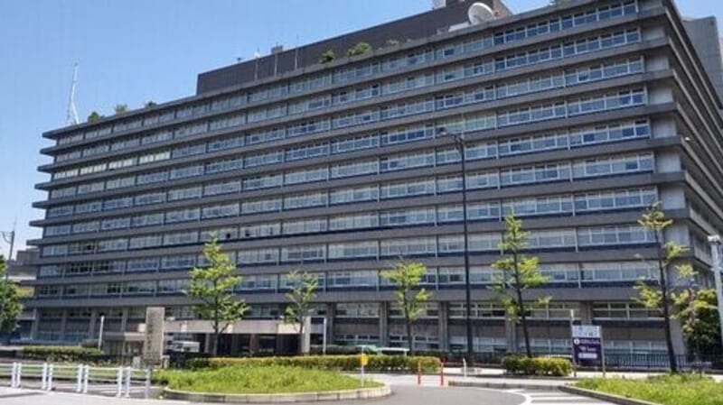 国内線ダイヤを会社間調整 容認へ