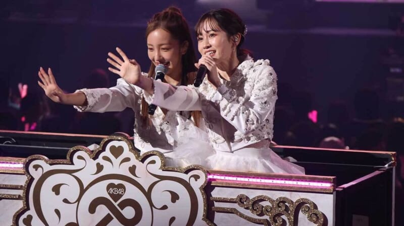 前田敦子が涙 秋元氏への思い吐露