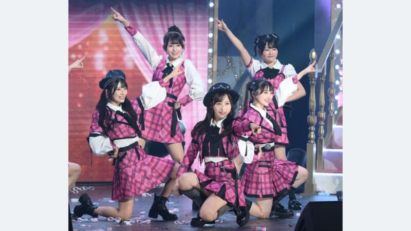 AKBのOG集結 現役メンバー葛藤
