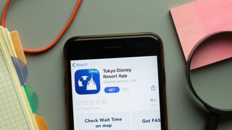 テーマパーク 公式Appのジレンマ