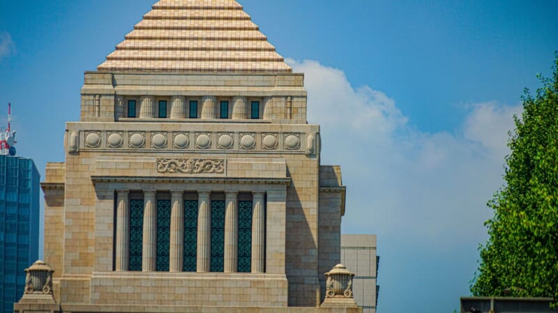 国民が野党支持率で首位 読売調査